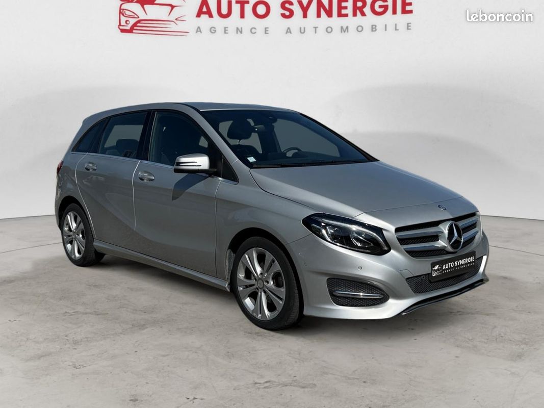 MERCEDES CLASSE B B 180 - BV 7G-DCT BERLINE - Sensation PHASE 2 (image 7)