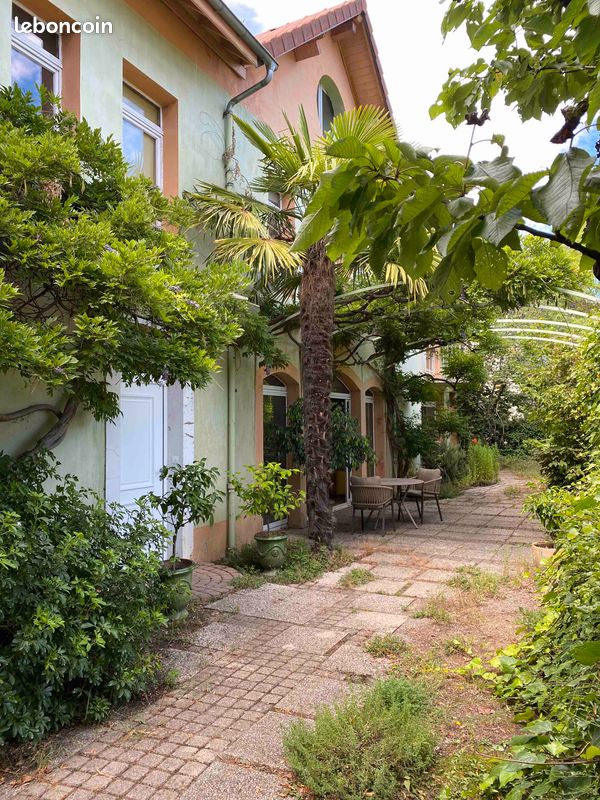 Maison 10 pièces 340 m² · à Gap · 340 m² · 685 000 €