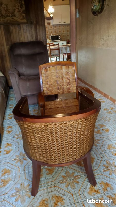 Fauteuil rotin bois acajou (image 3)