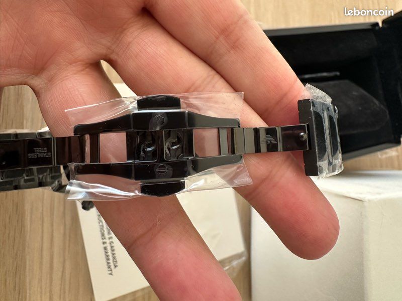 Montre Emporio Armani black noir neuf (image 12)