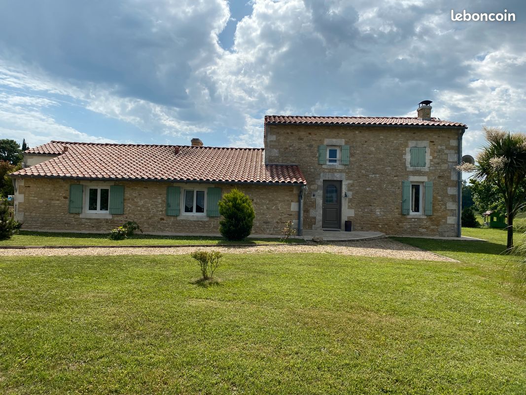 Maison 6 pièces 145 m² · à Cravans · 145 m² · 457 000 €