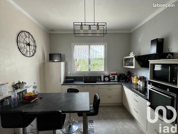Maison 7 pièces 151 m²
