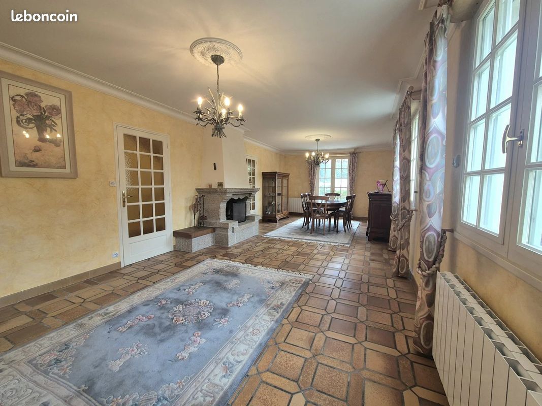 Maison 7 pièces 135 m² · à Saint-Ouën-des-Toits · 135 m² · 198 550 €