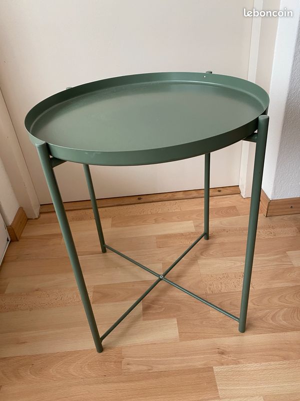 Table d'appoint ronde IKEA Gladom (image 1)