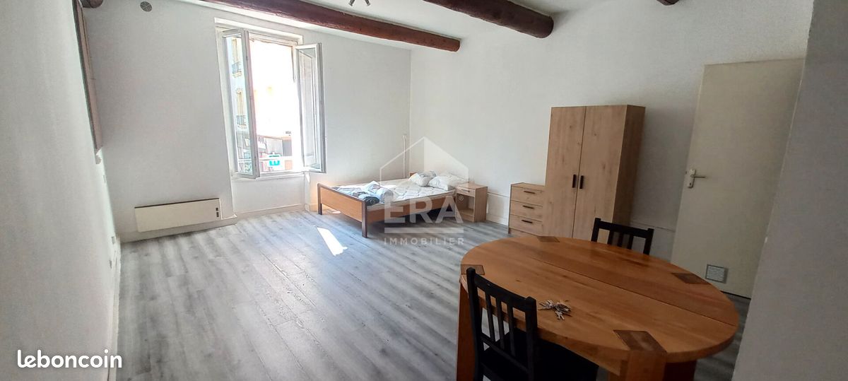 Appartement 1 pièce 40 m² · à Marignane · 40 m² · 600 €