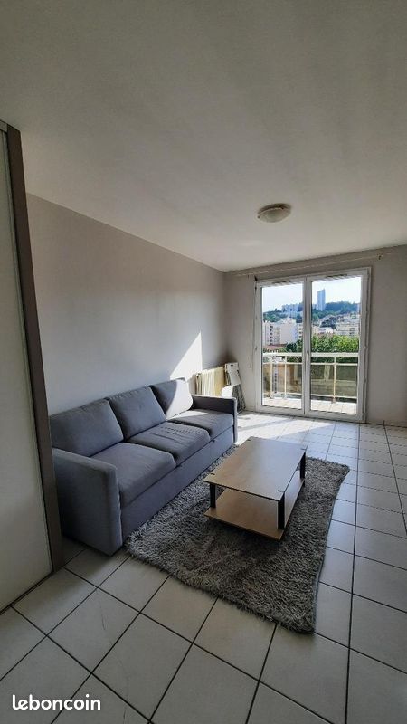 Appartement 2 pièces 30 m² · à Saint-Étienne · 30 m² · 470 €/mois