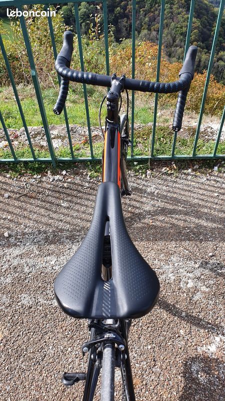 Vélo de route Trek Emonda ALR5 (image 7)