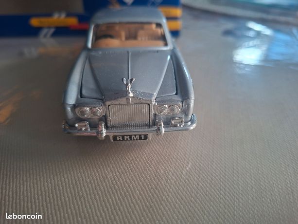 Miniature Polistil 1/43 – Rolls Royce Corniche – Gris Métal – Sans Boîte