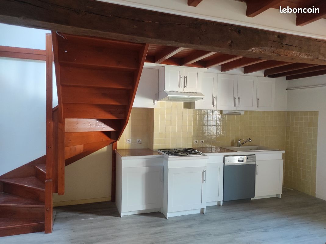 Appartement 3 pièces 65 m² · à Castres · 65 m² · 620 €