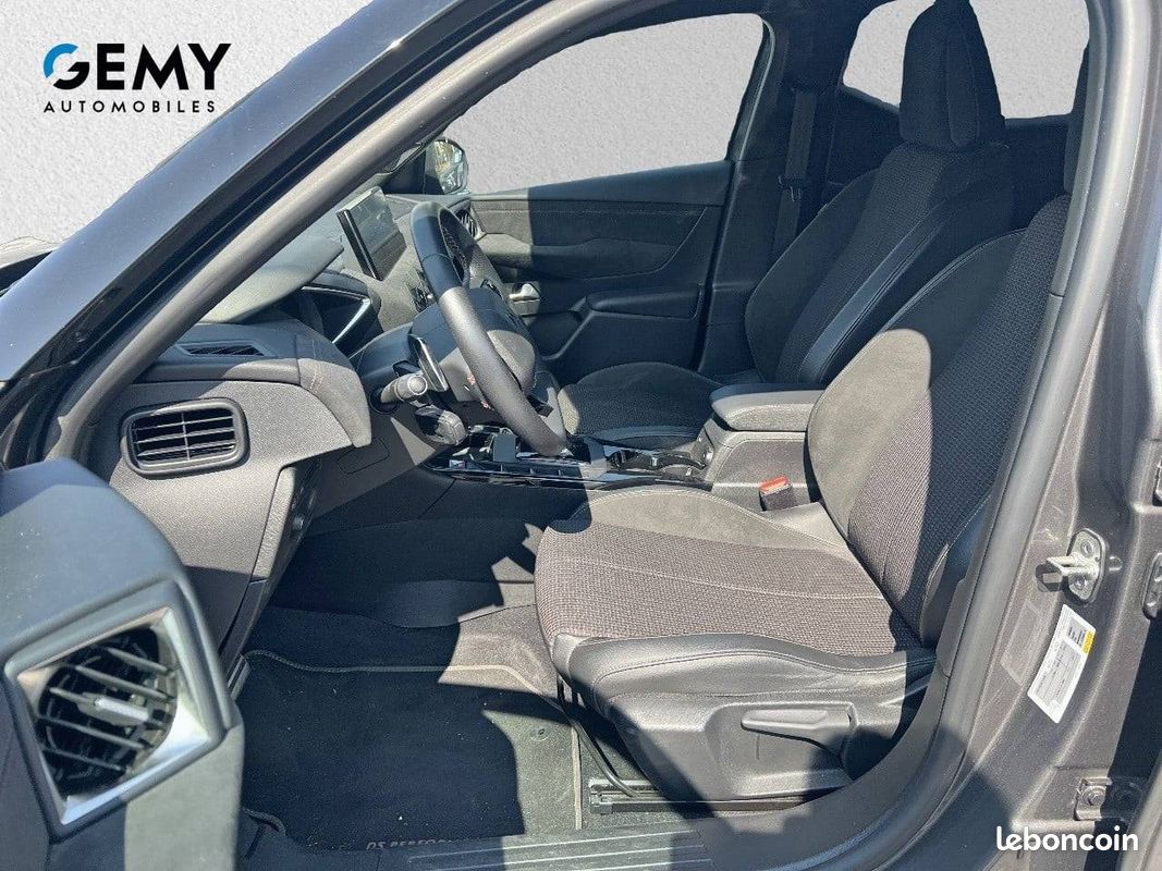 DS DS3 Crossback PureTech 130 EAT8 Performance Line (image 9)
