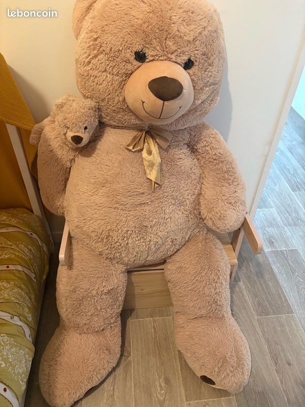 Ours peluche géant - état neuf (image 1)