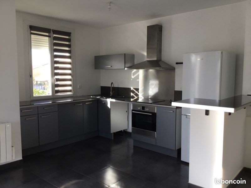 Maison 3 pièces 90 m² · à Perpignan · 90 m² · 1 030 €/mois