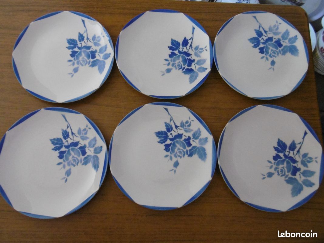 Antique Breakfast Plate - Porcelaine Opaque De Gien - No.12 Le Bal