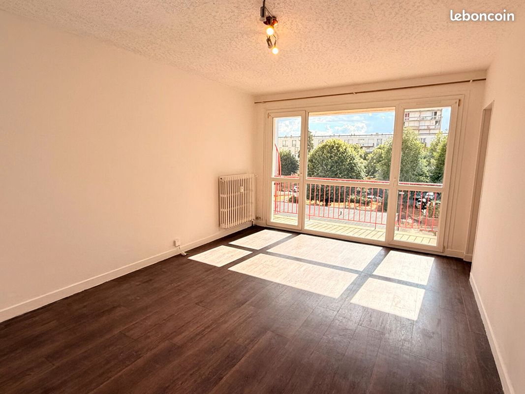 Appartement 3 pièces 57 m² · à Hérouville-Saint-Clair · 57 m² · 803 €