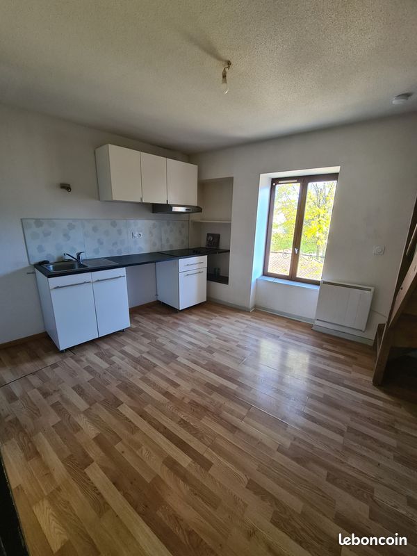 Appartement 3 pièces 55 m² · à Villevieux · 55 m² · 530 €/mois