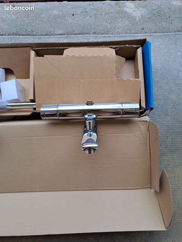 Colonne de douche thermostatique Idealrain + pomme de tête + douchette 3 jets NEUVE (image 4)