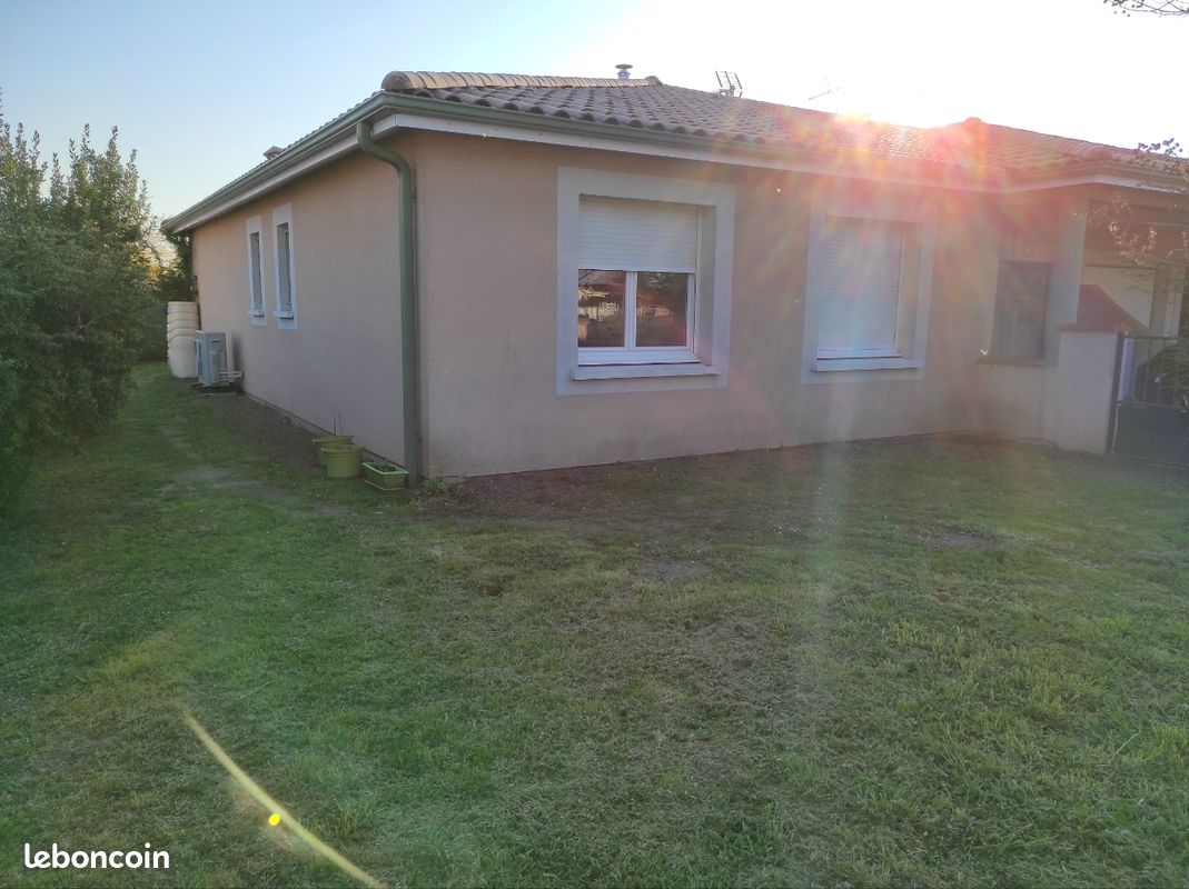 Maison 4 pièces 100 m² · à Saint-André-de-Cubzac · 100 m² · 1 120 €/mois