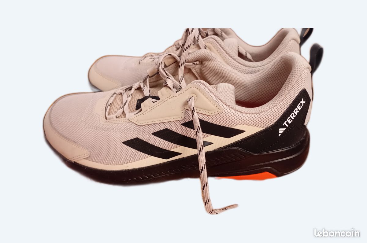 Adidas Basket Special Marche BASKETS DE MARCHE Adidas Samoa Homme