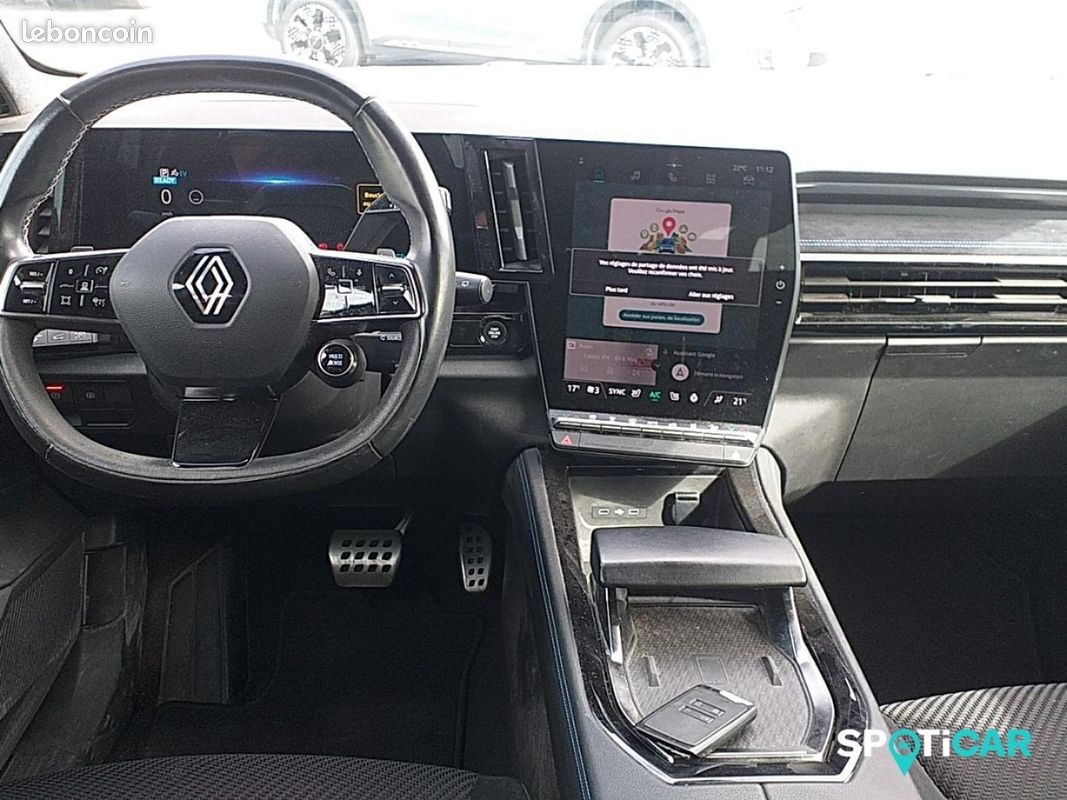 Renault Austral 1.2 E-Tech full hybrid 200ch Iconic esprit Alpine (image 23)