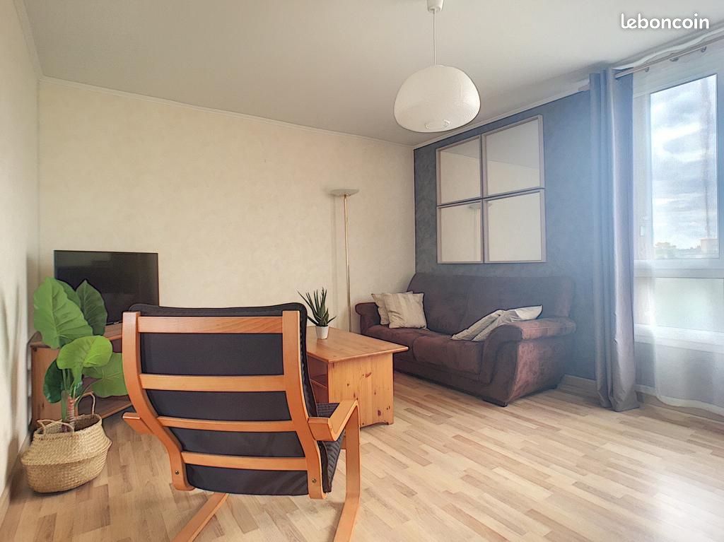 Appartement 5 pièces 72 m² · à Compiègne · 72 m² · 430 €/mois