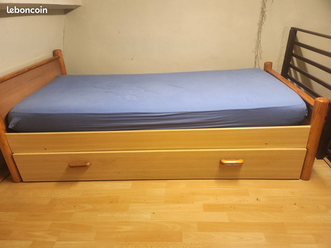Très beau lit gigogne en bois – 2 couchages – avec grand tiroir (image 3)