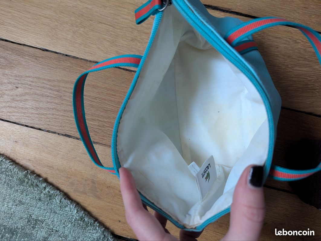 Trousse de toilette Lacoste (image 3)