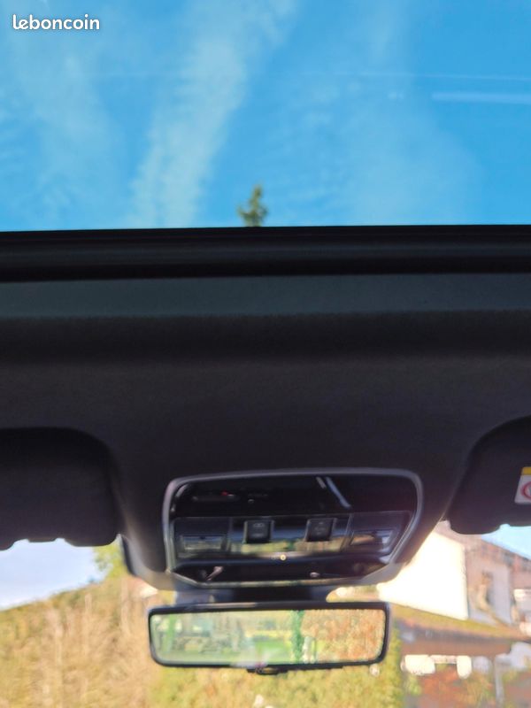 Range Rover V P550 E Autobiography (image 13)