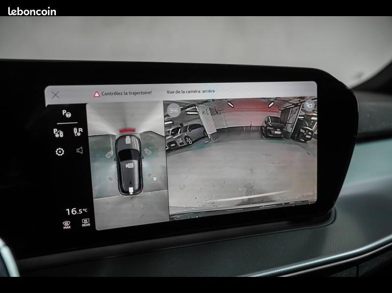 Audi Q3 1.5 e-hybrid 272ch S line S tronic 6 (image 32)
