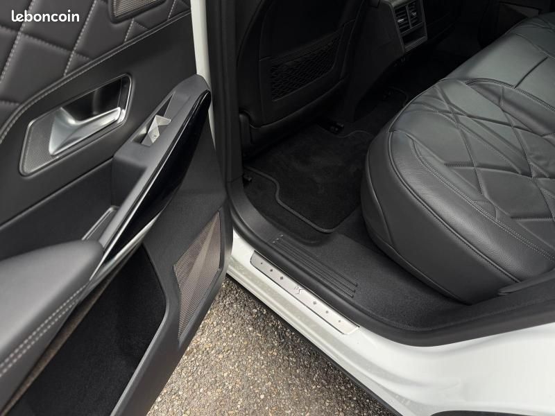 Ds DS 7 E-TENSE 4x4 360ch Rivoli (image 15)