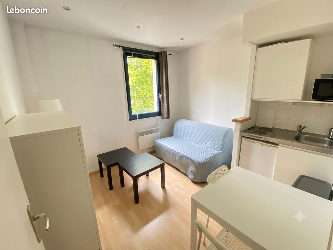 Appartement 1 pièce 13 m² · à Lille · 13 m² · 500 €