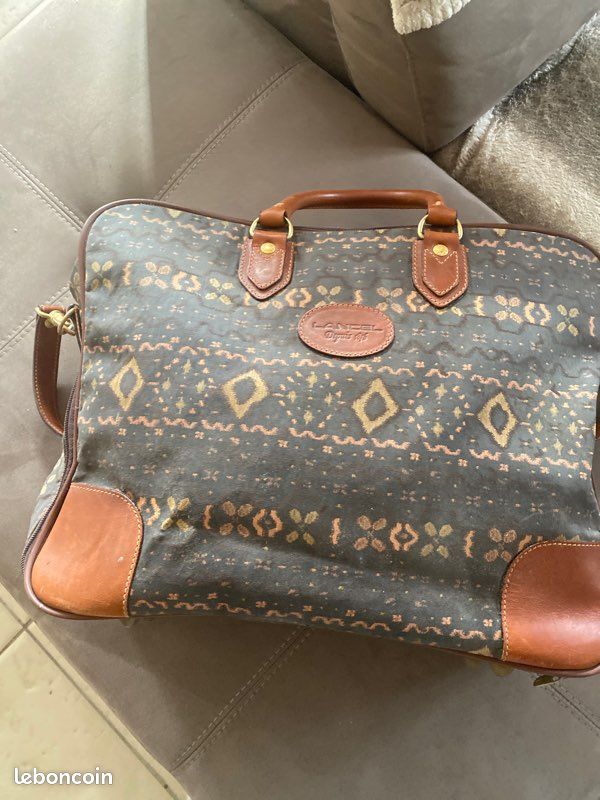 Sac de voyage (image 1)