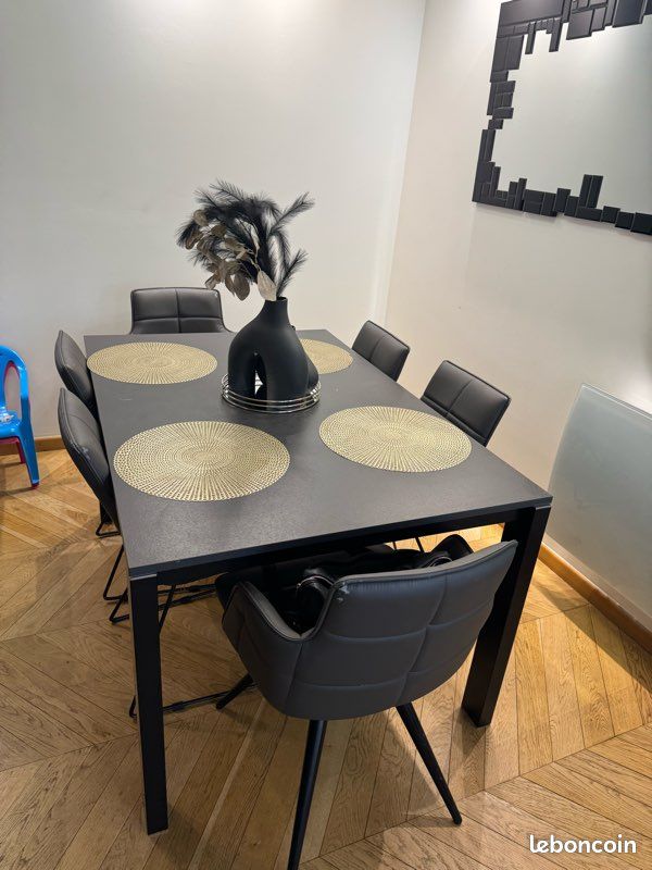 Table cuisinella qui s’ouvre pour plus de place (image 2)