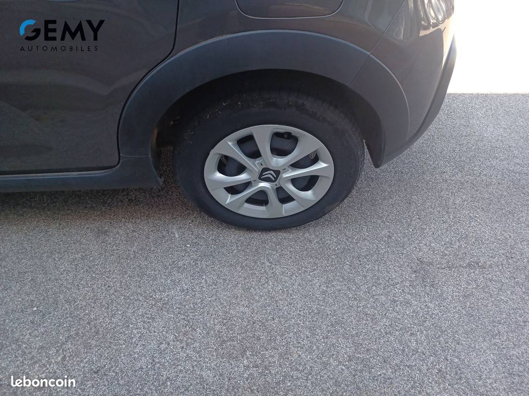 CITROEN C3 PureTech 83 ch BVM5 You (image 11)