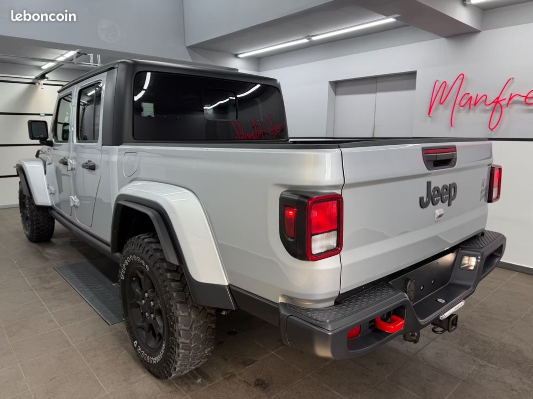Jeep GLADIATOR Willys Sport 3.6 V6 284 ch BVA8 4x4 – Alpine – Navigation – Freedom Top (image 4)