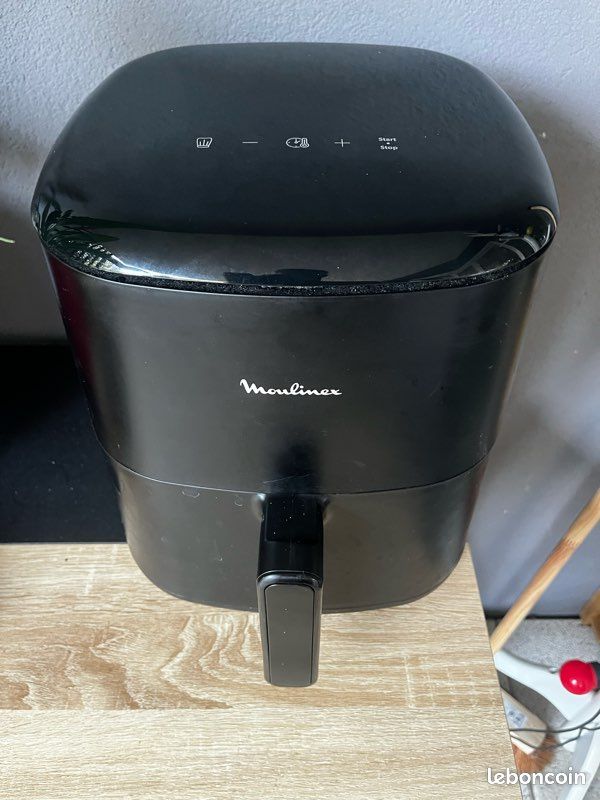 Air fryer Moulinex (image 1)