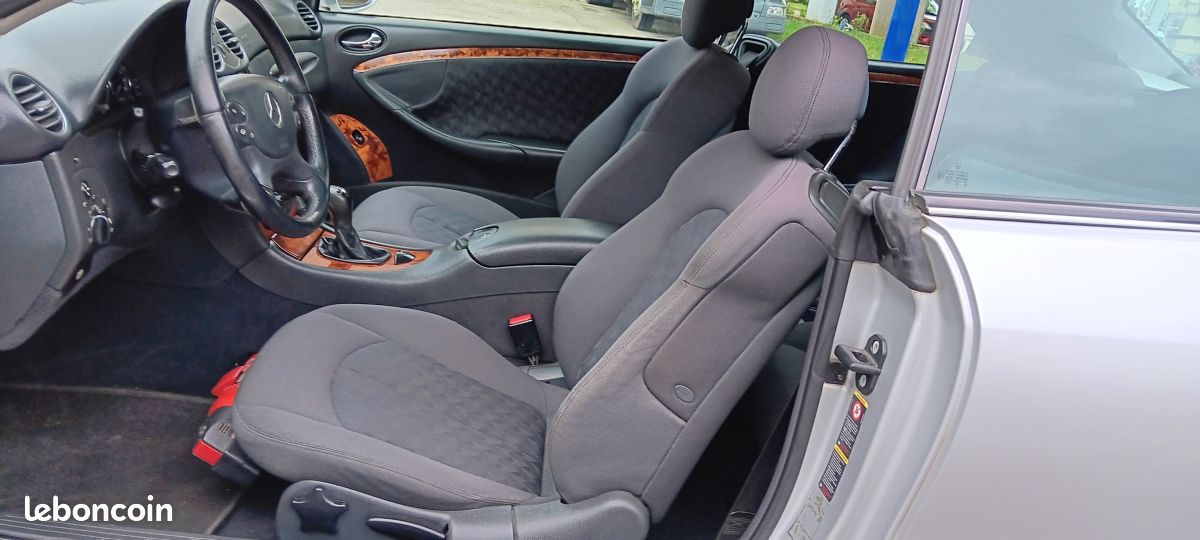 MERCEDES CLK Cabriolet 1.8 Elegance Kompressor 163Ch (image 10)