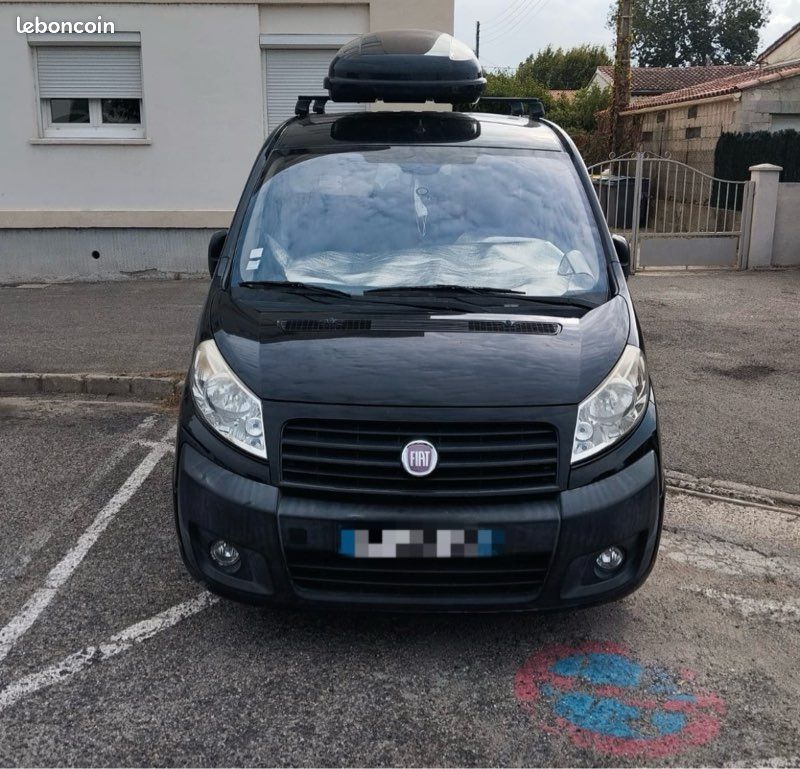 Voiture Fiat 2009 (image 1)