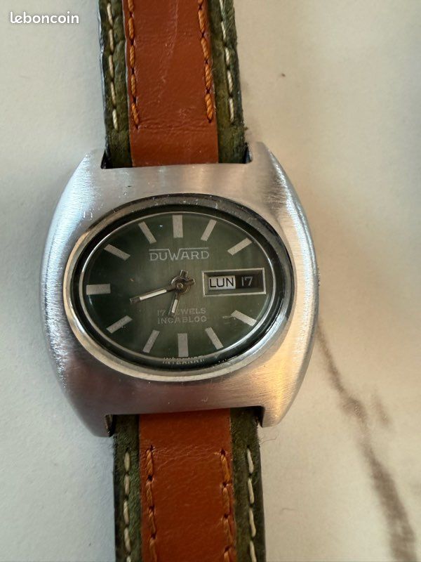 Montre mécanique vintage Duward Swiss - Montres & Bijoux