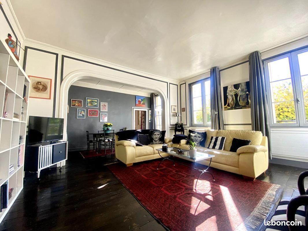 Appartement 5 pièces 220 m² · à Limoges · 220 m² · 385 000 €