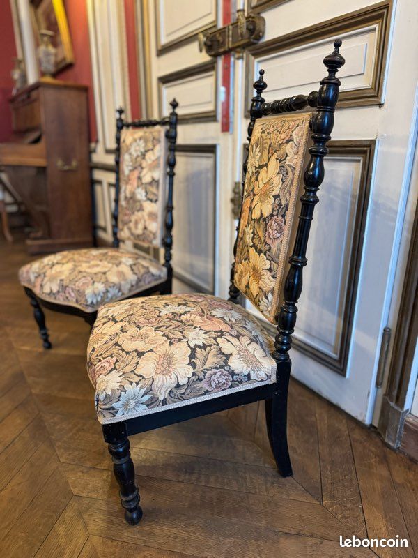 Fauteuil Louis XVI Époque Époque Napoleon III Ancien Meuble Château Bois Noirci