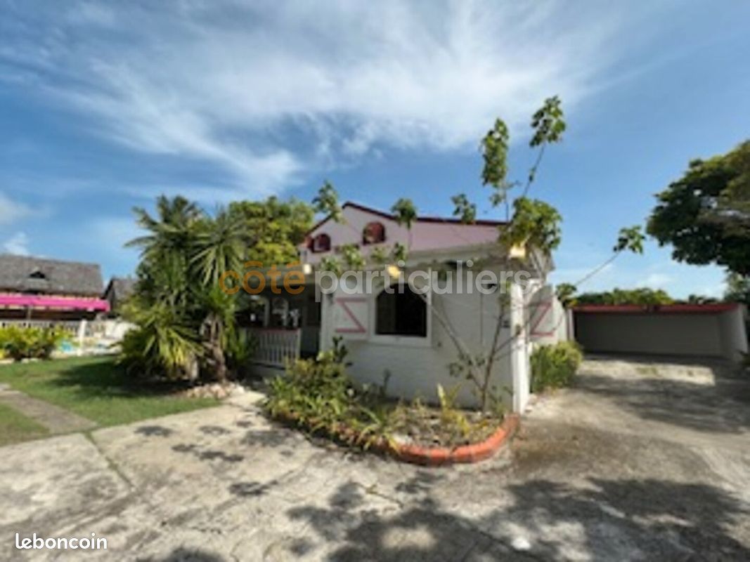Maison 5 pièces 109 m² · à Sainte-Anne · 109 m² · 2 401 €/mois