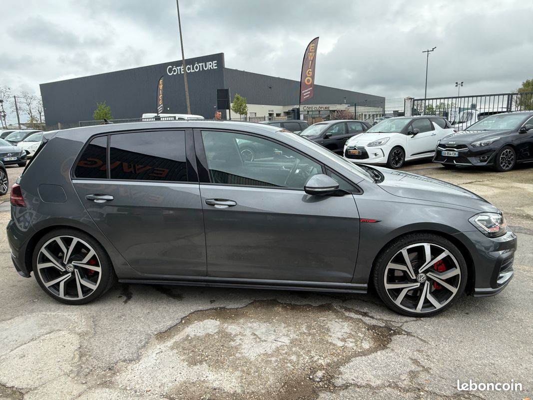 VOLKSWAGEN GOLF GTI 2.0 TSI EVO 245CH PERFORMANCE - CAMERA DE RECUL - REGULATEUR / LIMITEUR - SIEGES CHAUFFANTs (image 7)