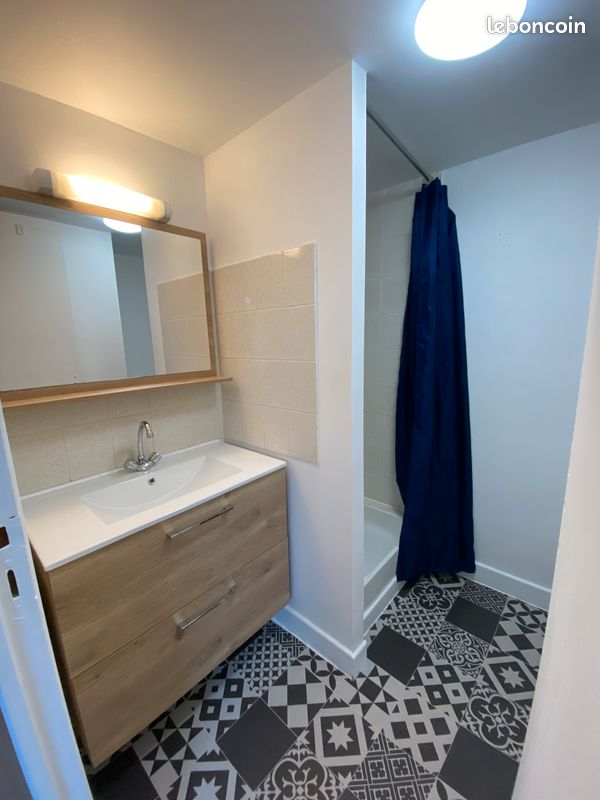 Studio 25 m2 meublé (image 2)