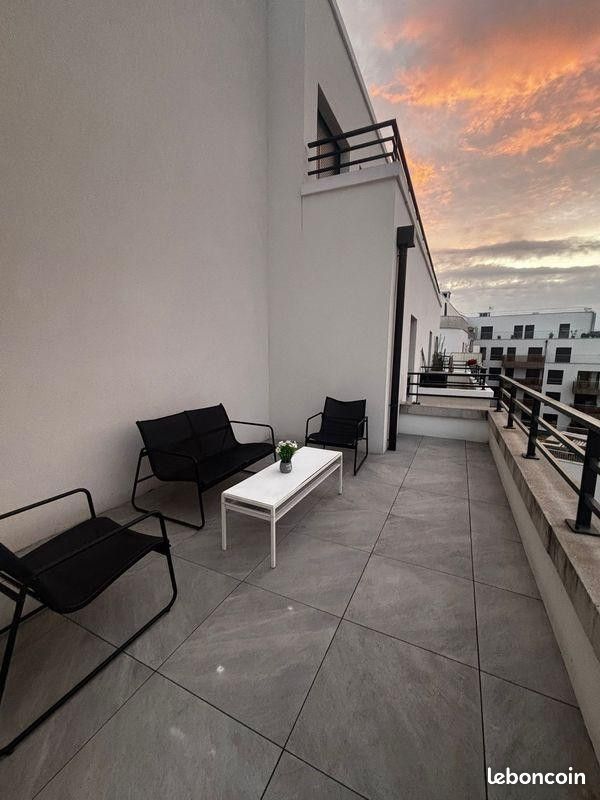Appartement 1 pièce 28 m² · à Colombes · 28 m² · 967 €/mois
