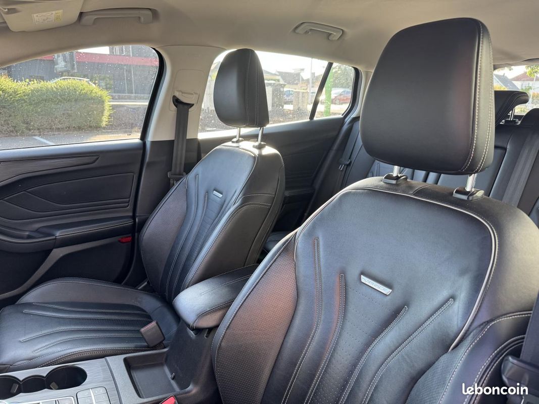 Ford focus sw - vignale 2.0 eco blue 150ch - affichage tete haute - sieges chauffants - regulateur de vitesse (image 8)