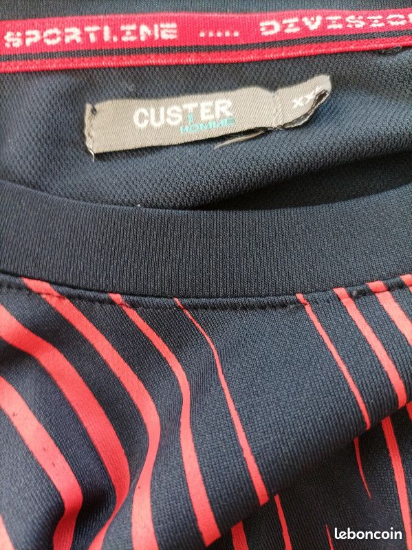 T-shirt Custer Homme noir et rouge, sport et confort – Taille