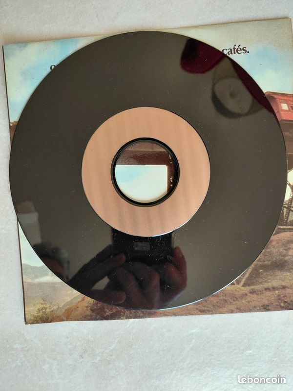 La colegiala vinyle 45t disque promo Pub Nescafé Très bon état· (image 4)