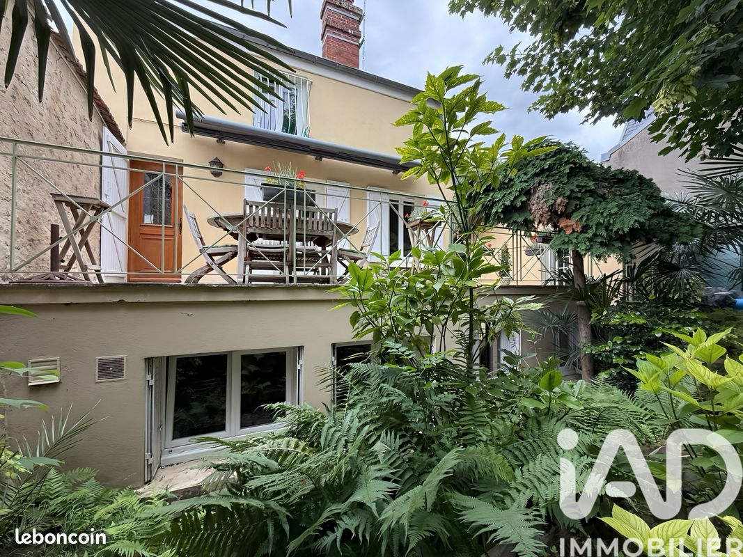Maison 7 pièces 185 m² · à Hardricourt · 185 m² · 425 000 €