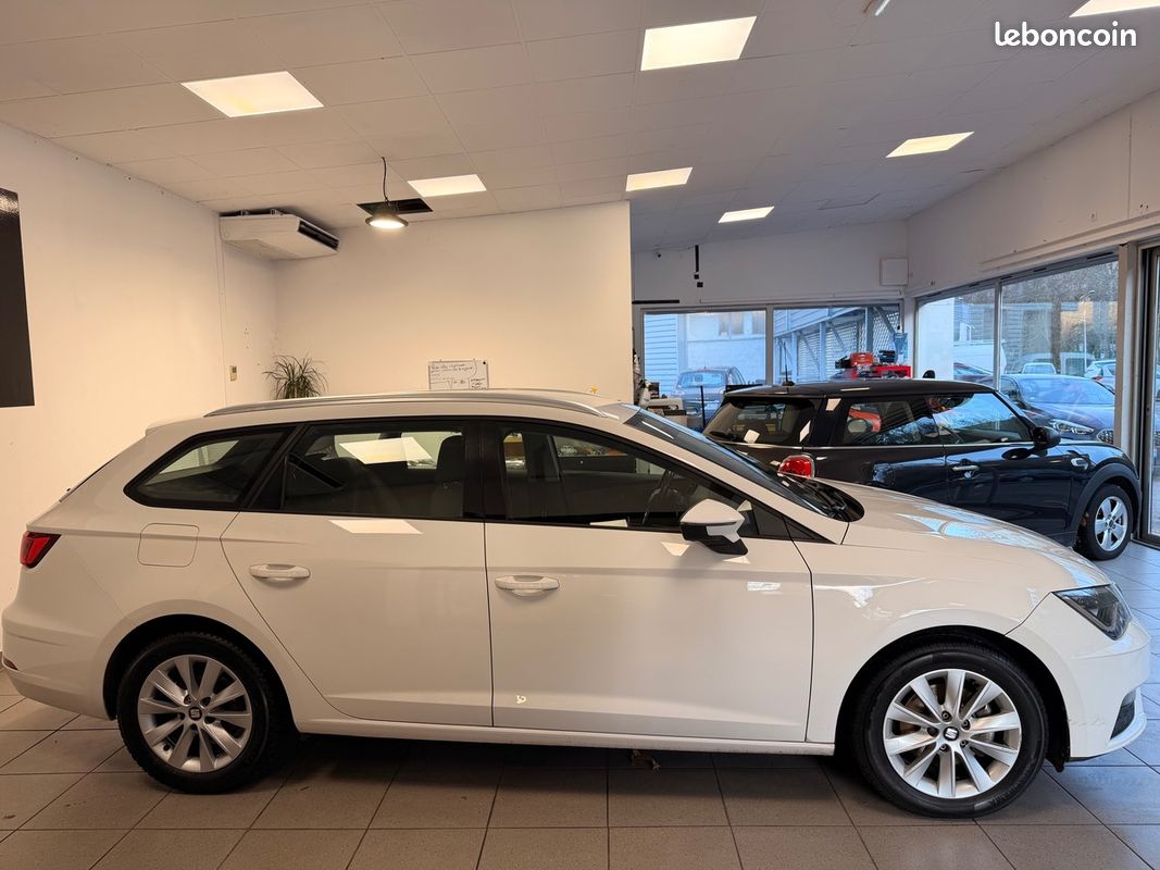 Seat Leon ST Style 115cv (image 8)