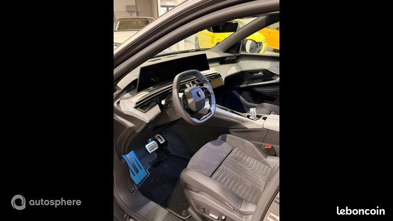 Peugeot 5008 Hybrid 145ch GT Exclusive e-DCS6 (image 13)